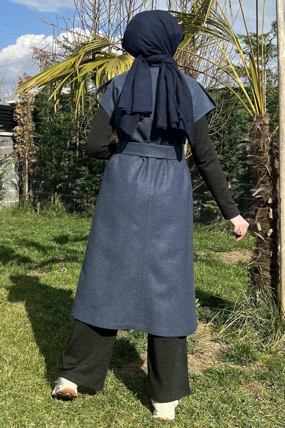Rabia Şamlı Apoletli Indigo Yelek görsel 5