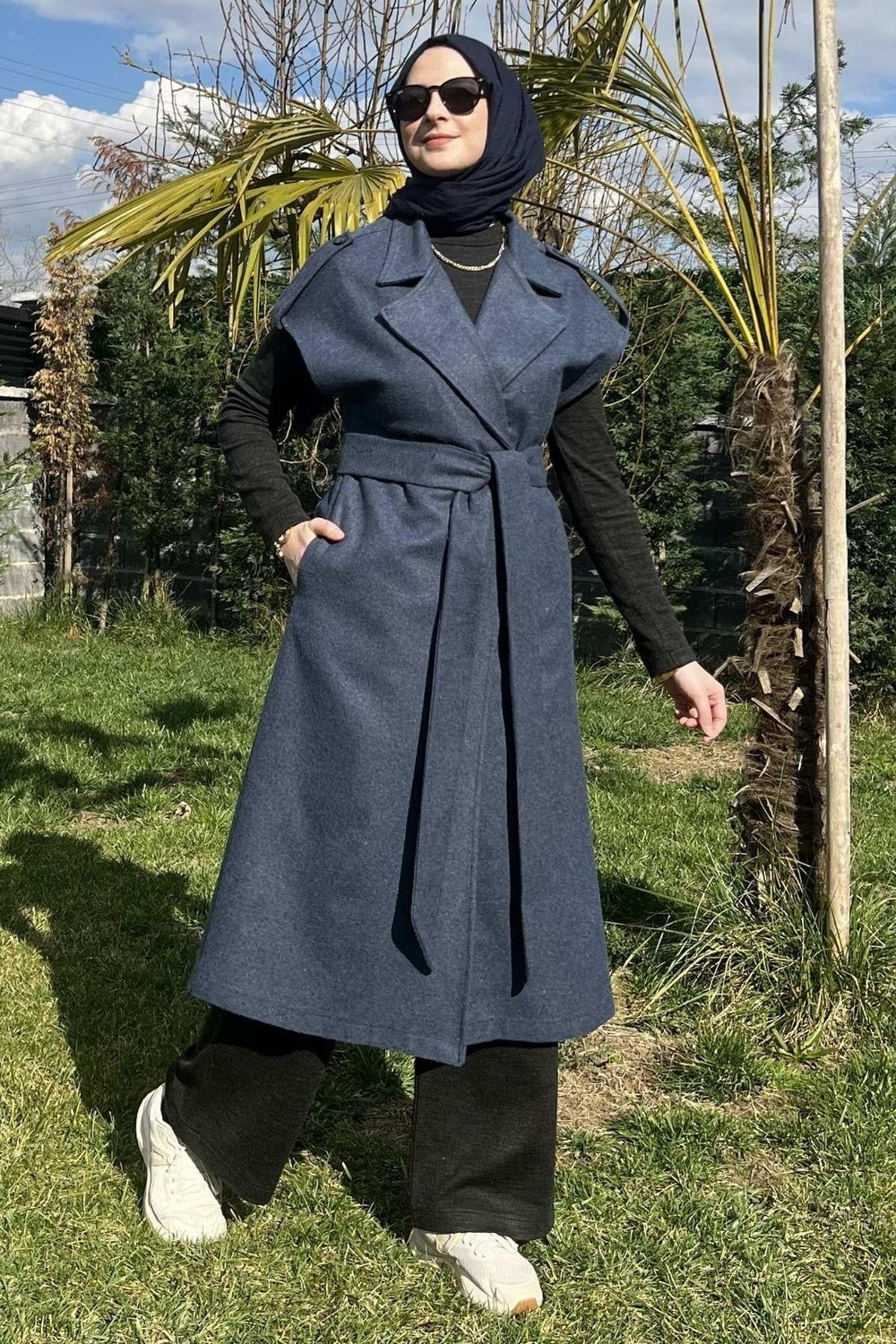 Rabia Şamlı Apoletli Indigo Yelek görsel 6
