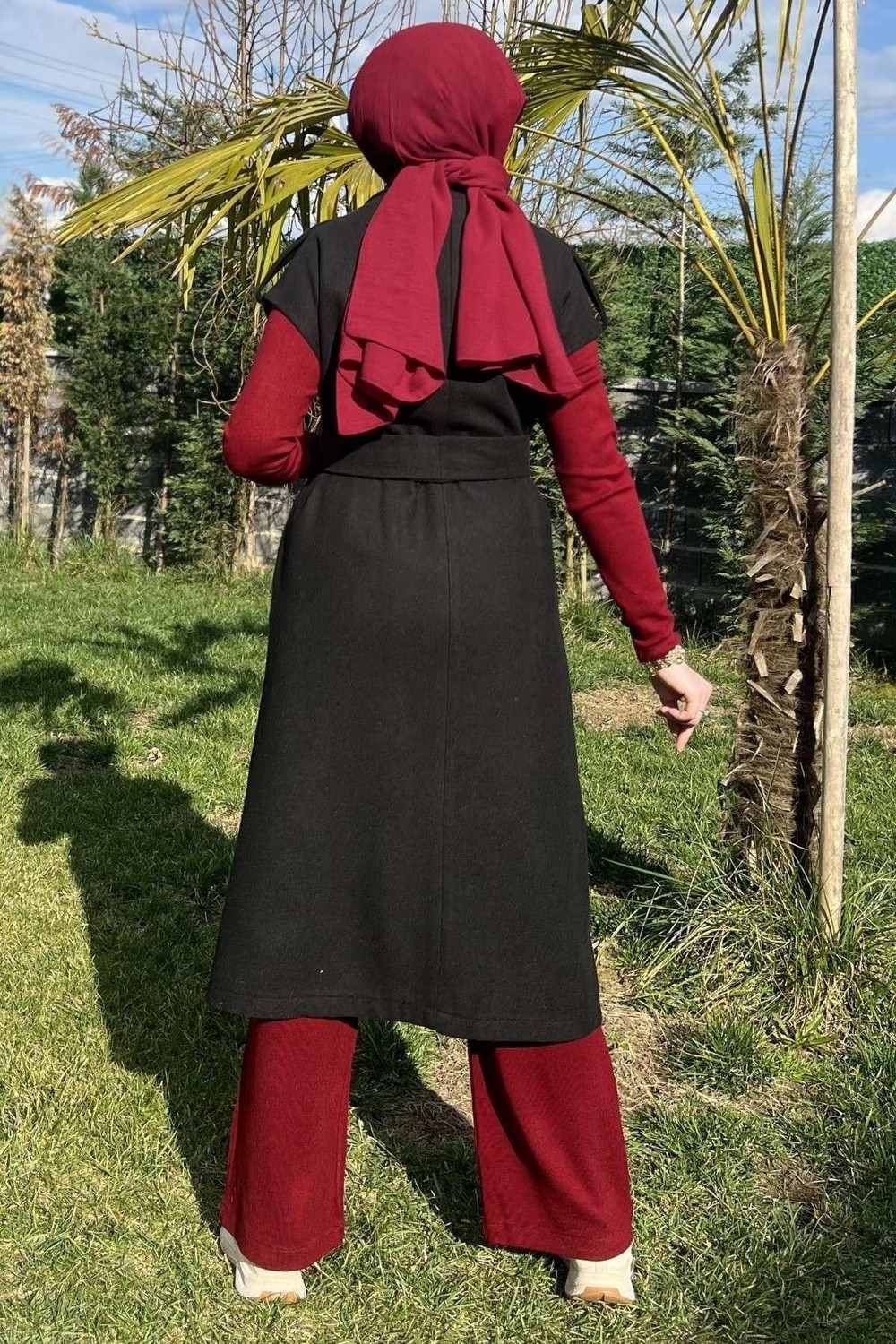 Rabia Şamlı Apoletli Siyah Yelek görsel 3