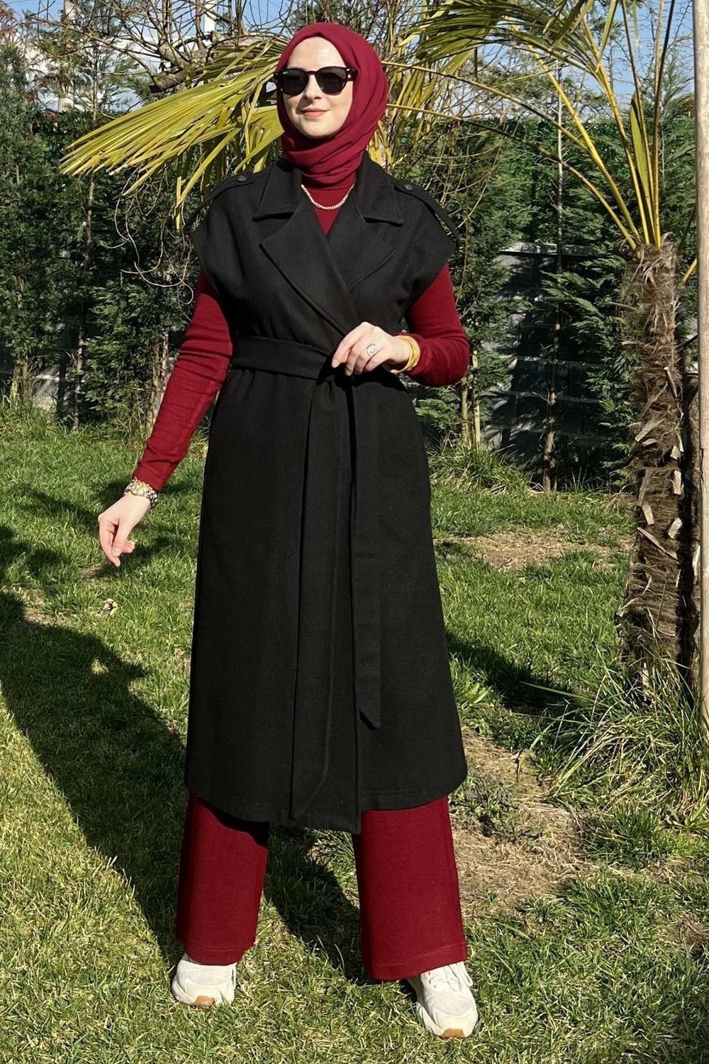 Rabia Şamlı Apoletli Siyah Yelek görsel 8