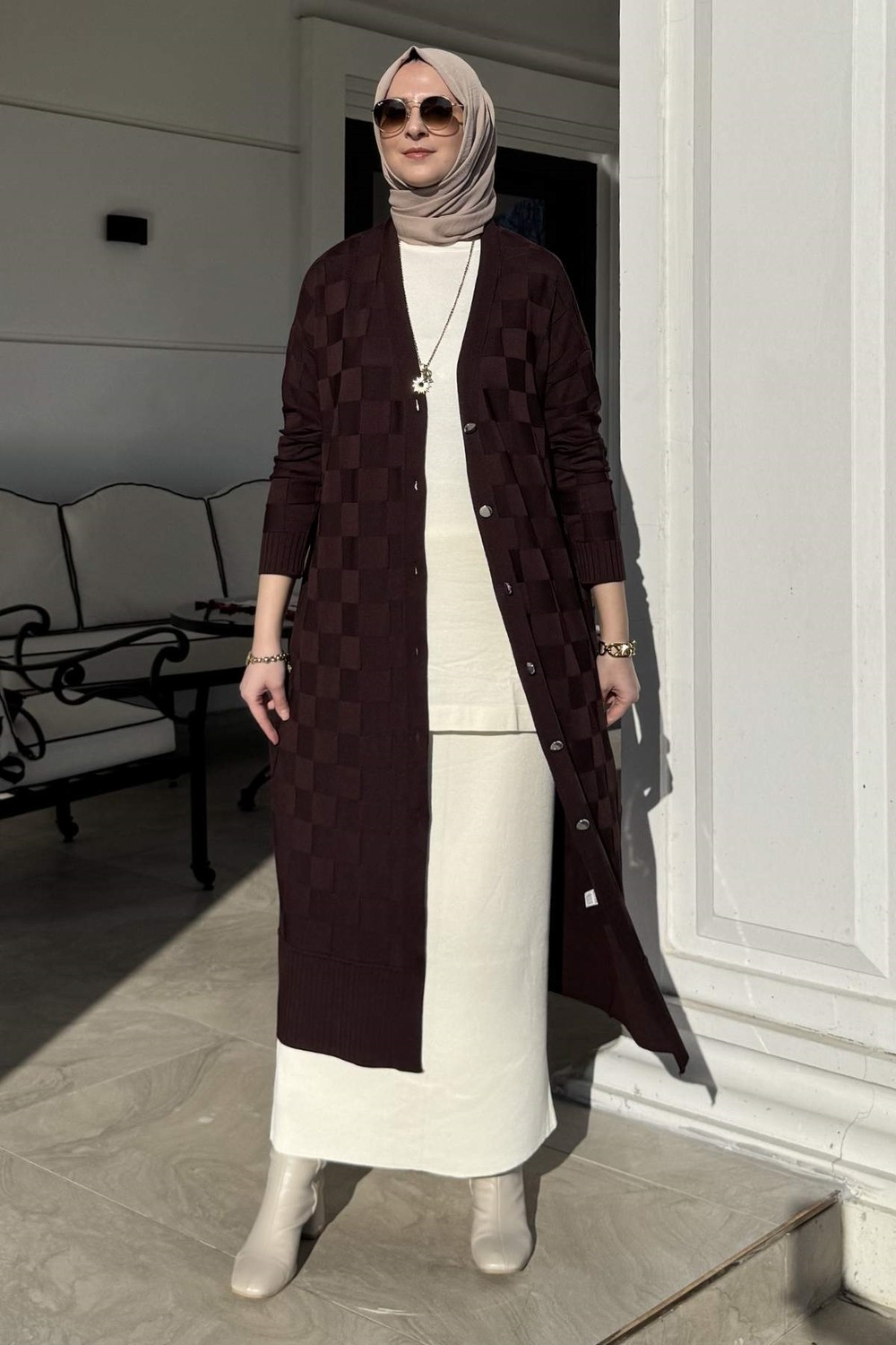 Rabia Şamlı Dama Desenli Triko Hırka Acı Kahve