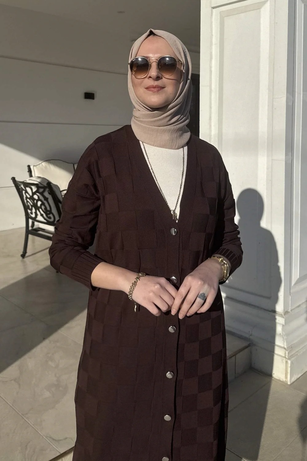 Rabia Şamlı Dama Desenli Triko Hırka Acı Kahve görsel 2