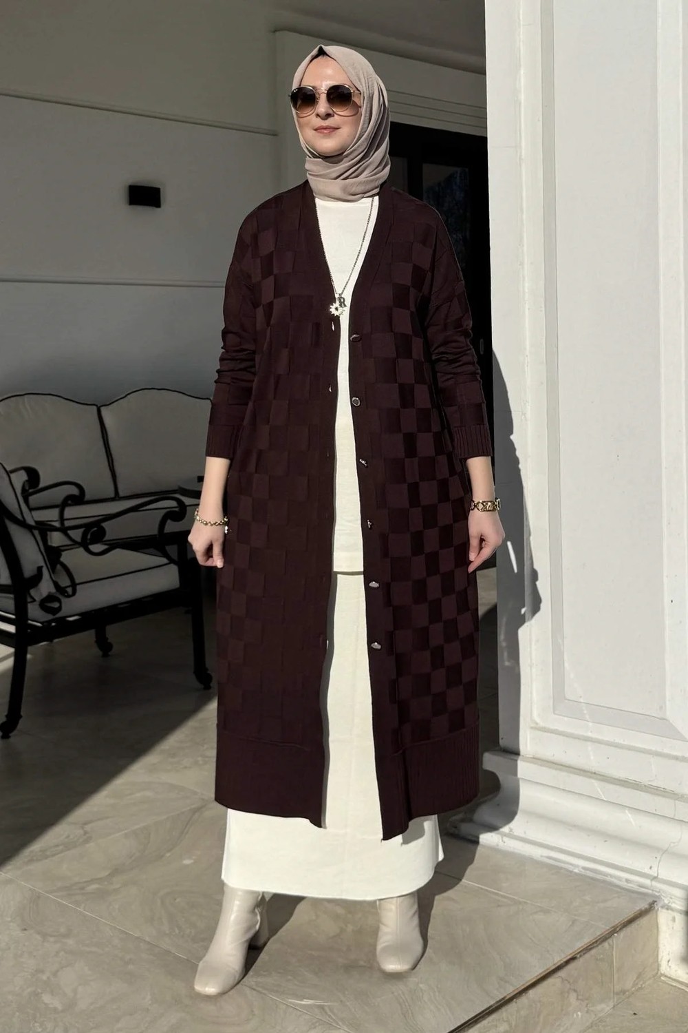 Rabia Şamlı Dama Desenli Triko Hırka Acı Kahve görsel 3