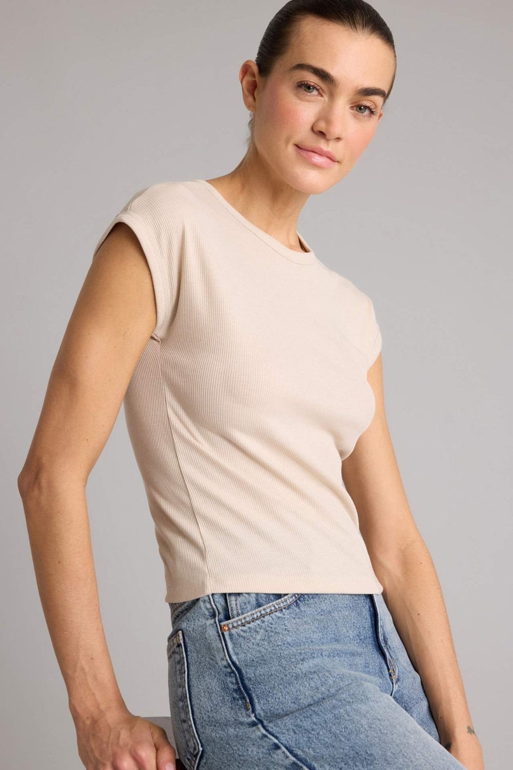DeFacto Slim Fit Basic Fitilli Kaşkorse Tişört E5536AX26SM