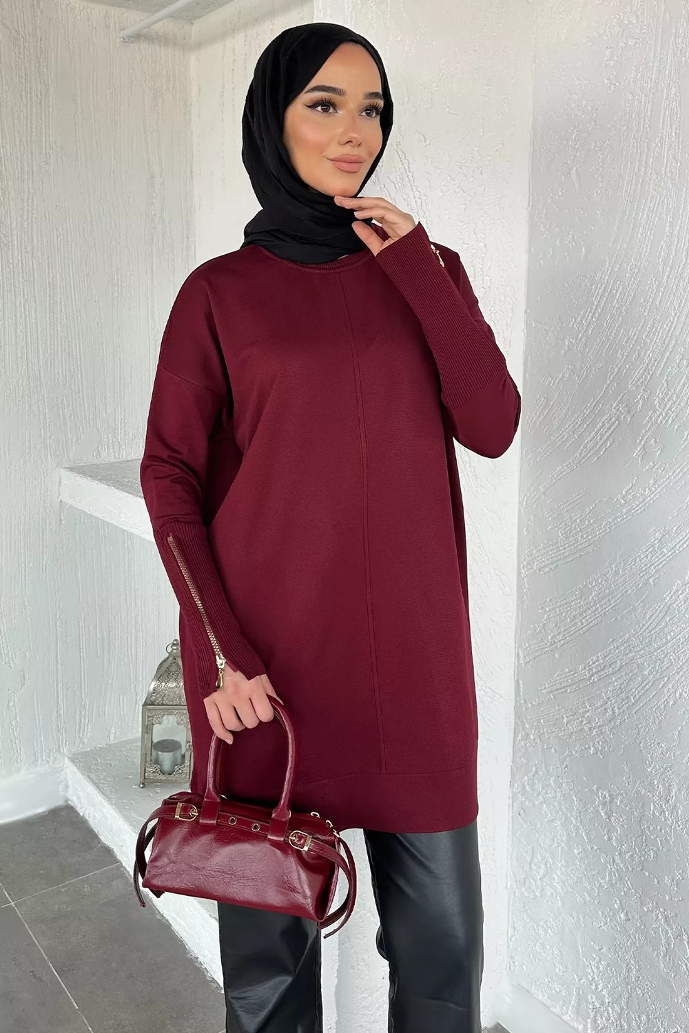 Julude Gülseli Kol Fermuar Detaylı Tesettür Triko Tunik P-00020679