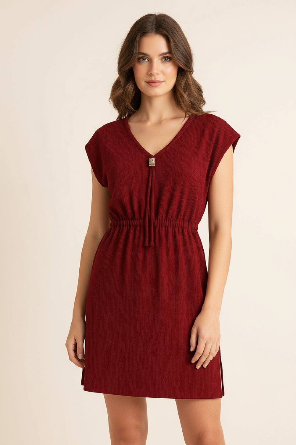 Hobilinka Kadın Bordo Yanları Yırtmaçlı Tokalı V Yaka Mini Plaj Elbisesi