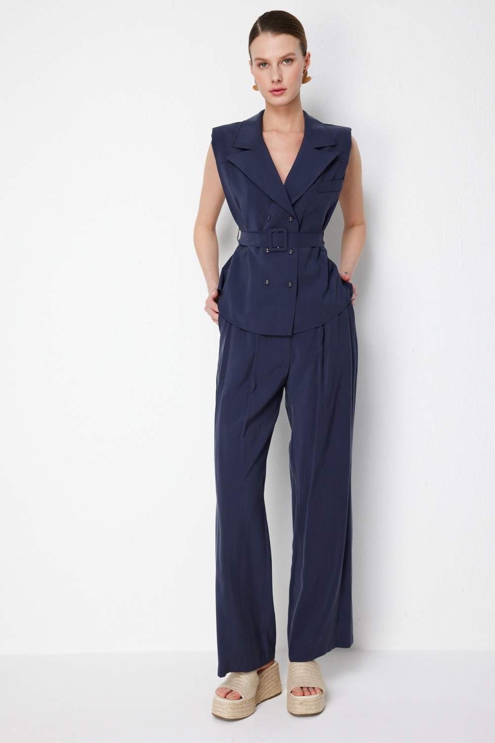 ON Kadın Beli Kemerli Kruvaze Yelek 74908 Indigo görsel 3