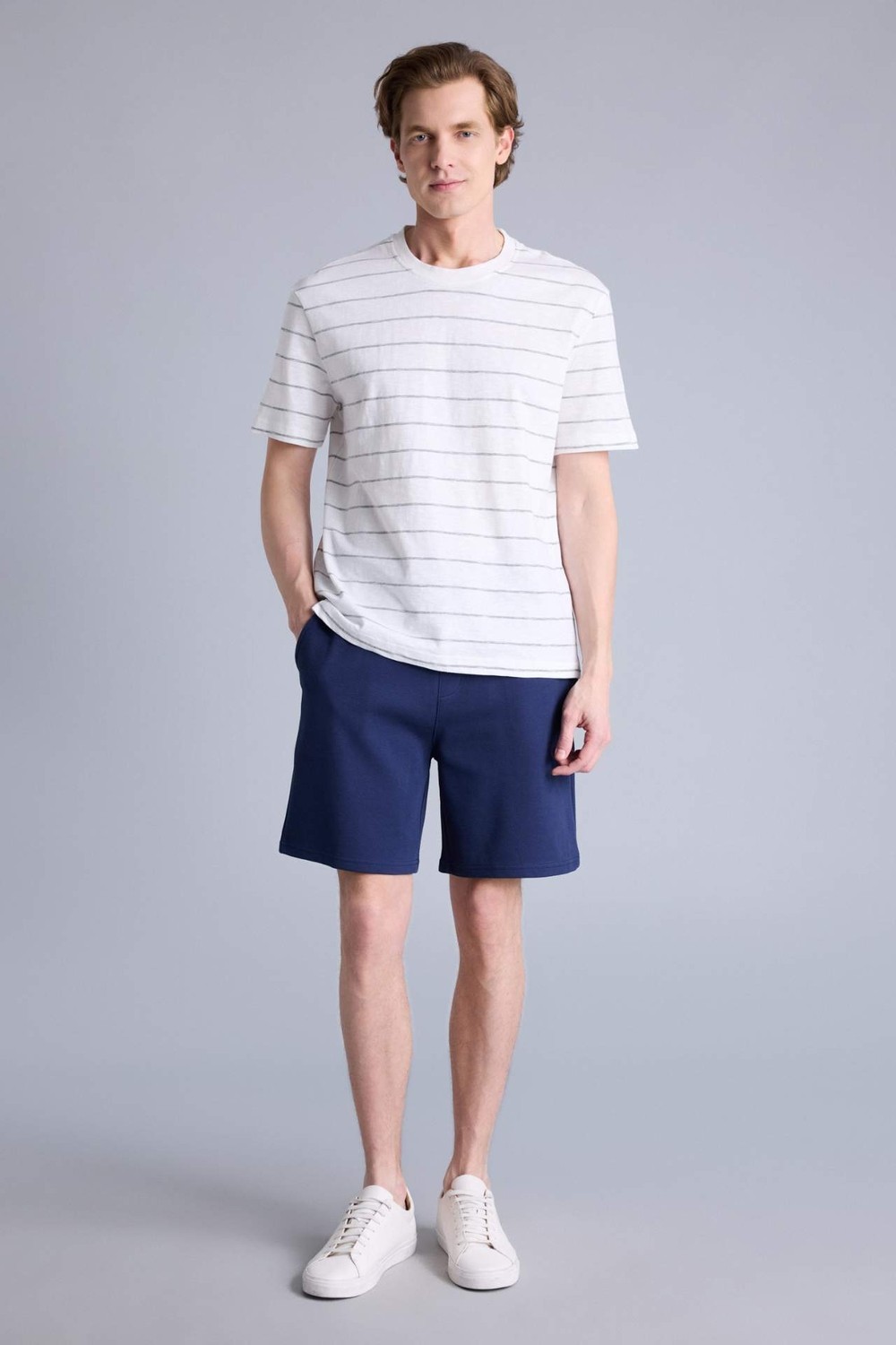 DeFacto Regular Fit Düz Paça Twill Şort G7252AX26SM görsel 6