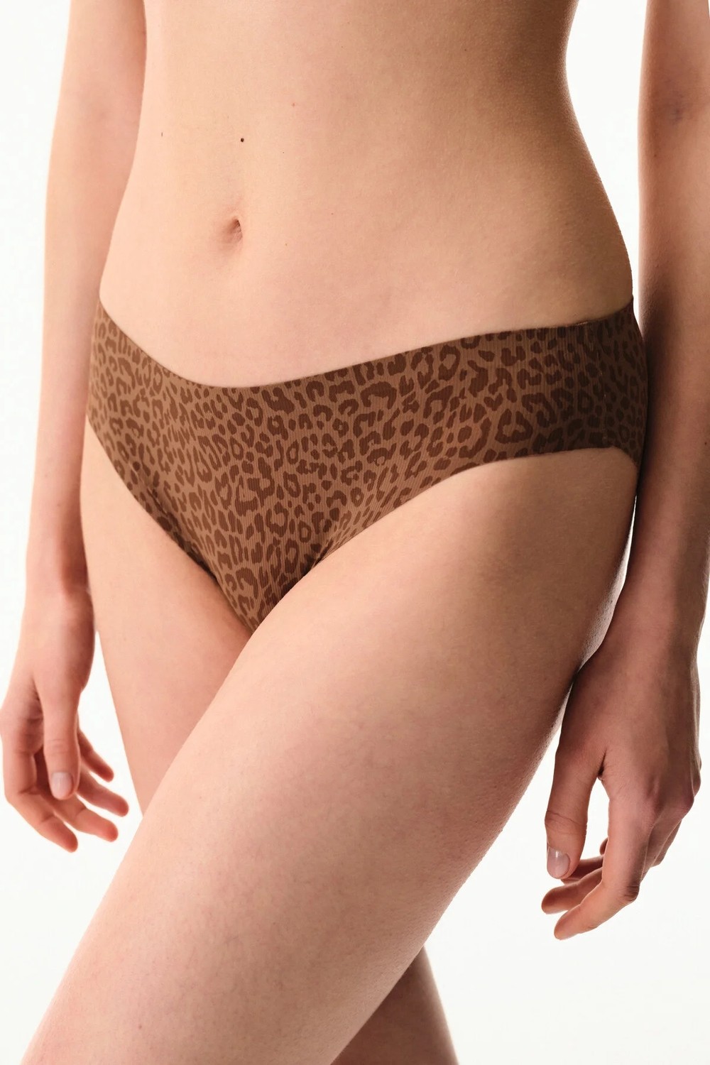 Penti Kahverengi̇ Leopar Slip Külot