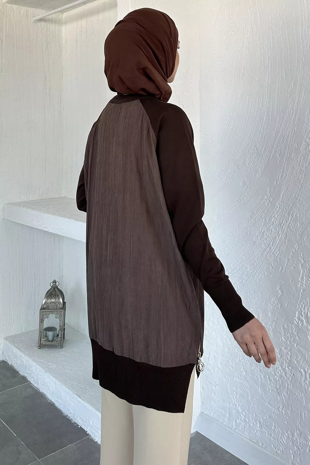 Julude Gülseli Yan Fermuar Detaylı Bisiklet Yaka Tesettür Tunik P-00020916 görsel 4