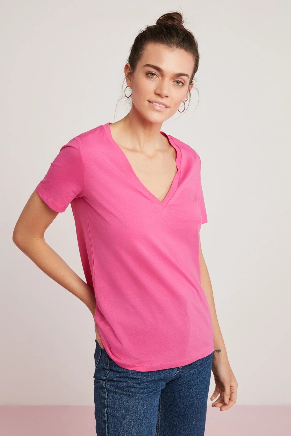 Ethiquet Mabel Kadın 100% Pamuk V Yaka Yarım Kollu Örme Regular Fit Basıc Yeşil T-shirt görsel 8