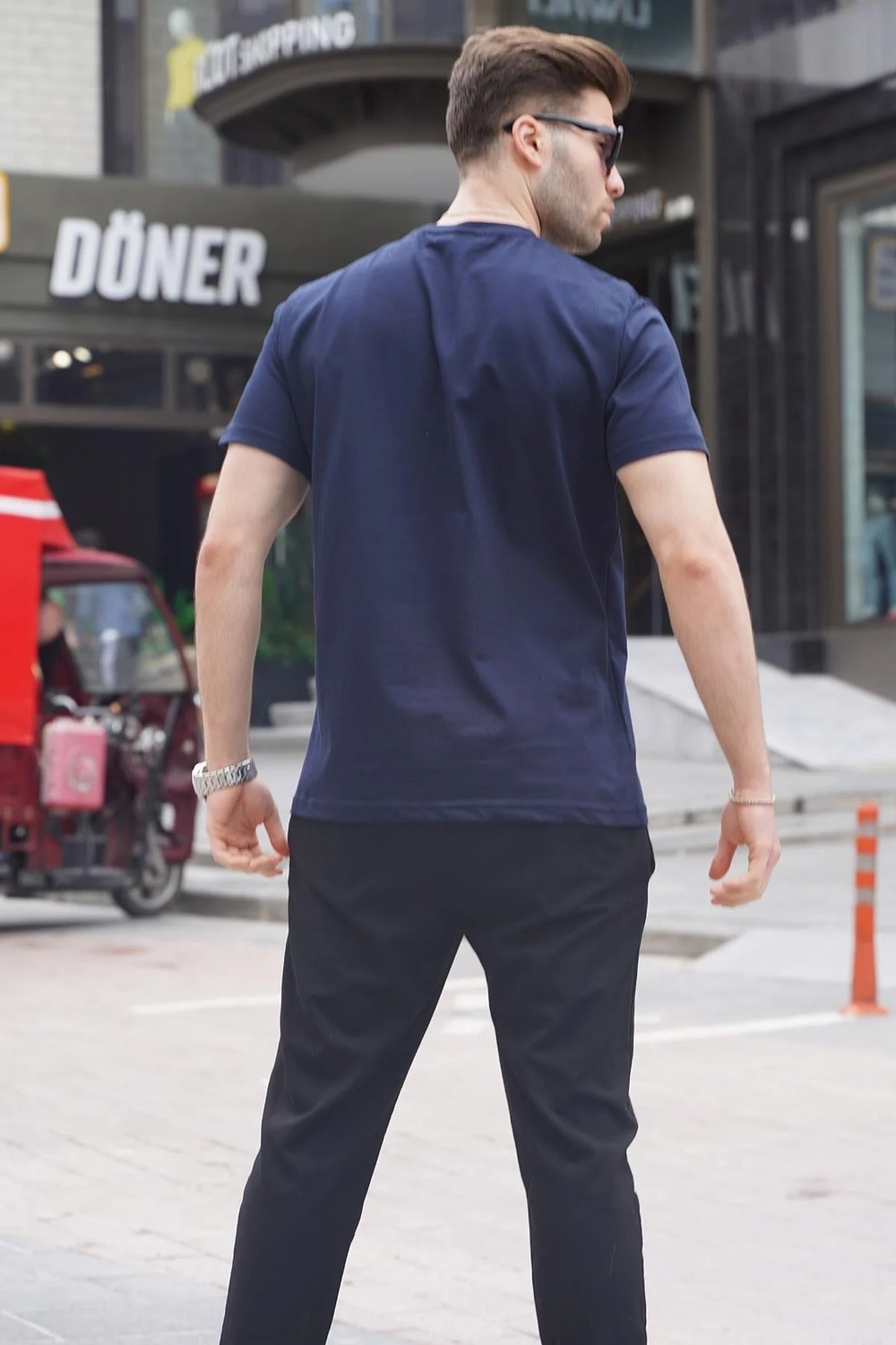 Madmext Siyah Regular Fit Basic Erkek Tişört 6131