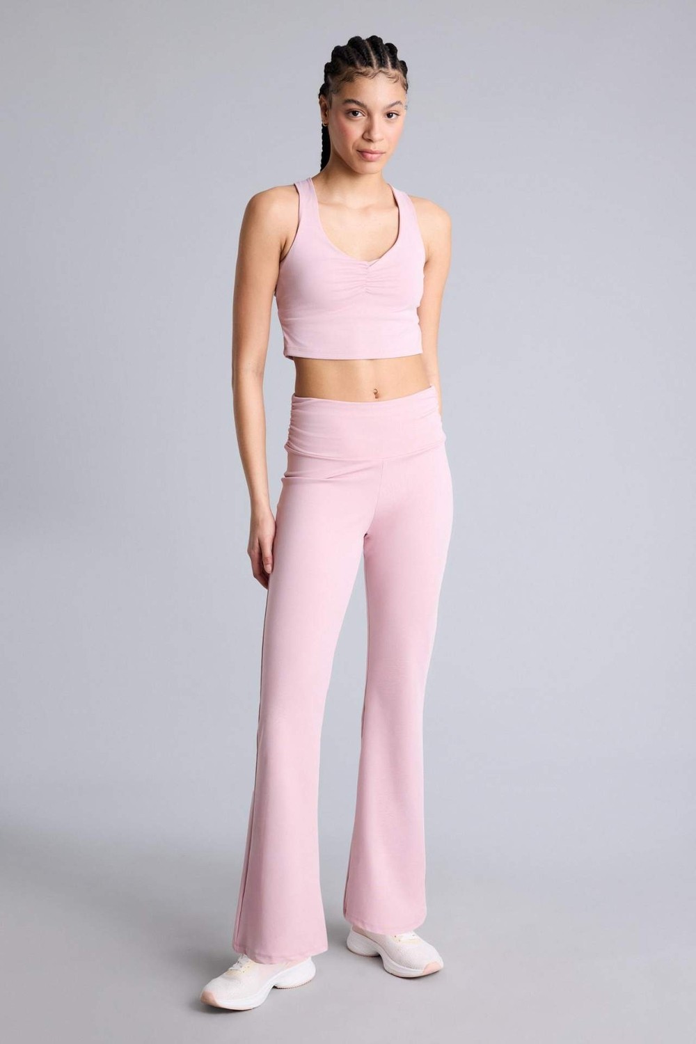 DeFacto Flare Fit İspanyol Paça Sporcu Pantolon G0755AX26SP görsel 6