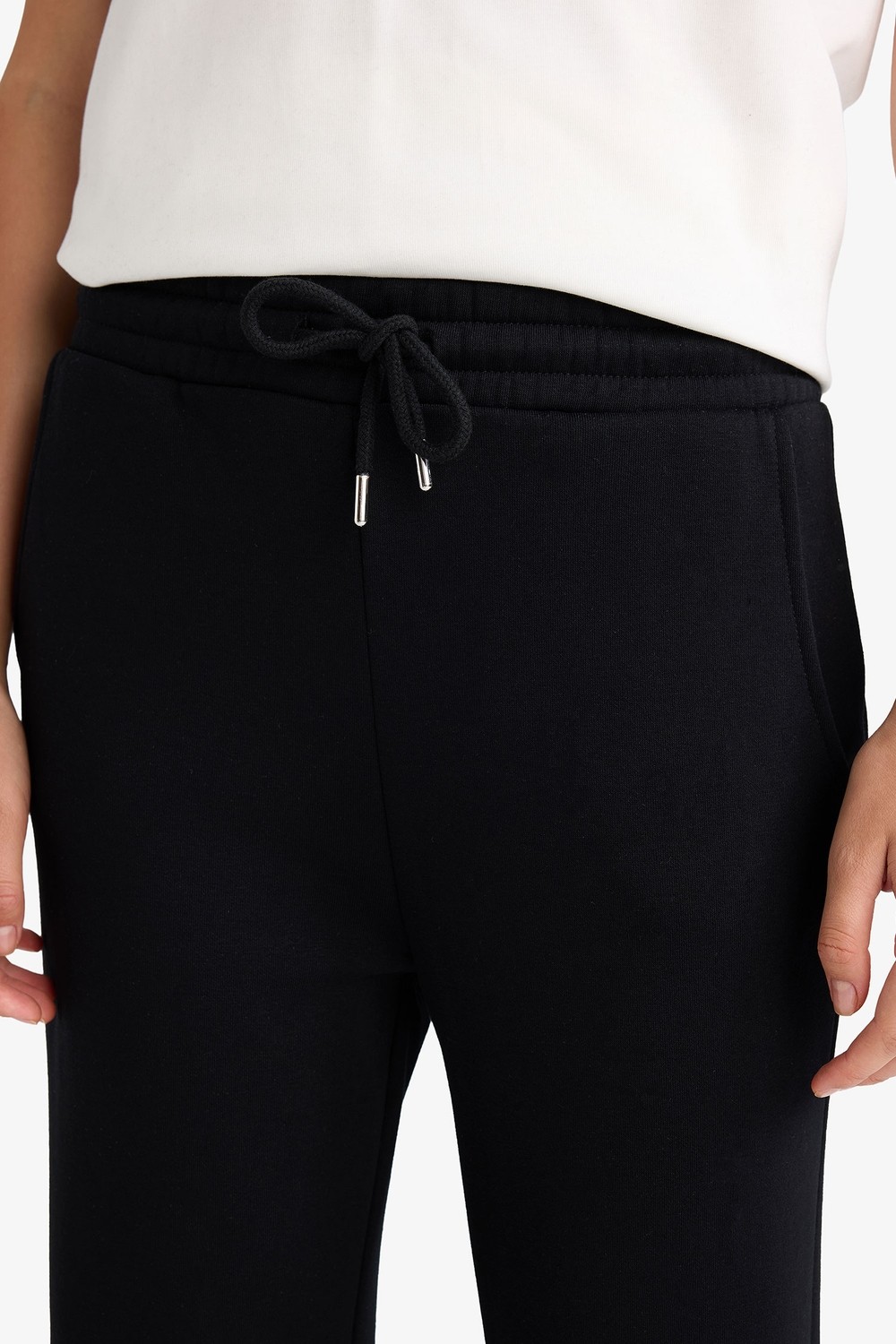 DeFacto Jogger Fit Elastik Bağlamalı Bel Basic Pamuklu Eşofman Altı F9622AX25AU görsel 6