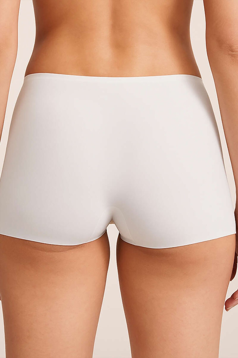 NBB Siyah Lazer Kesim Iz Yapmaz Short görsel 2