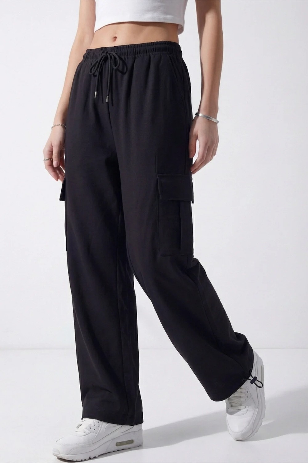 Veleno Kadın Lacivert Oversize Paraşüt Kumaş Kargo Cepli, Ayarlanabilir Paça Klipsli, Baggy Pantolon