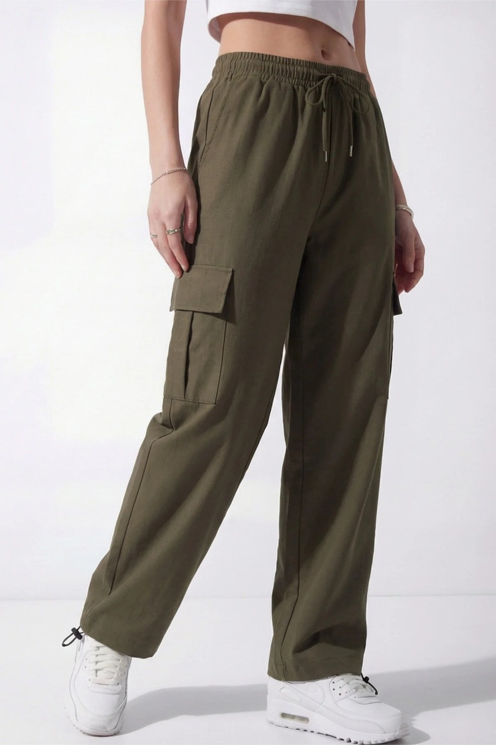 Veleno Kadın Lacivert Oversize Paraşüt Kumaş Kargo Cepli, Ayarlanabilir Paça Klipsli, Baggy Pantolon