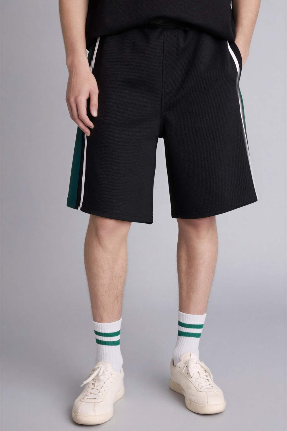 DeFacto Baggy Fit Beli Lastikli Şort G4186AX26SM görsel 3