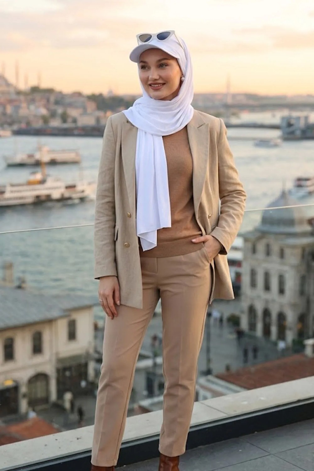 Elif İç Giyim Şapkalı Sandy Şal görsel 2