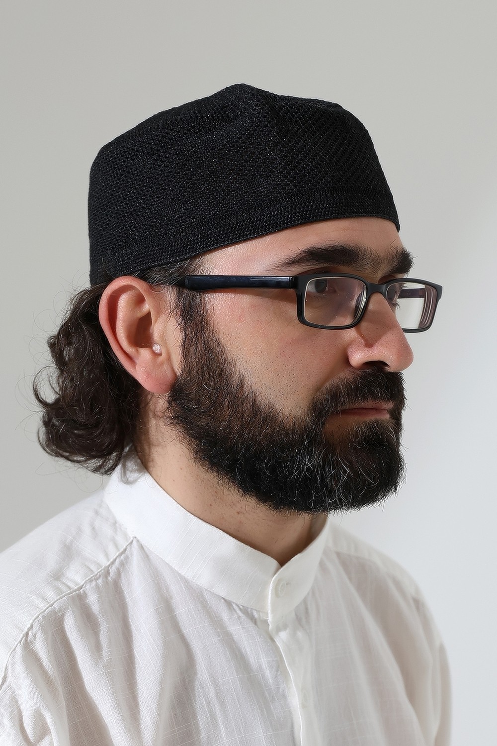 İhvan Online Sık Örgü Kalıp Namaz Takkesi, Dik Duruşlu Takke Siyah görsel 3