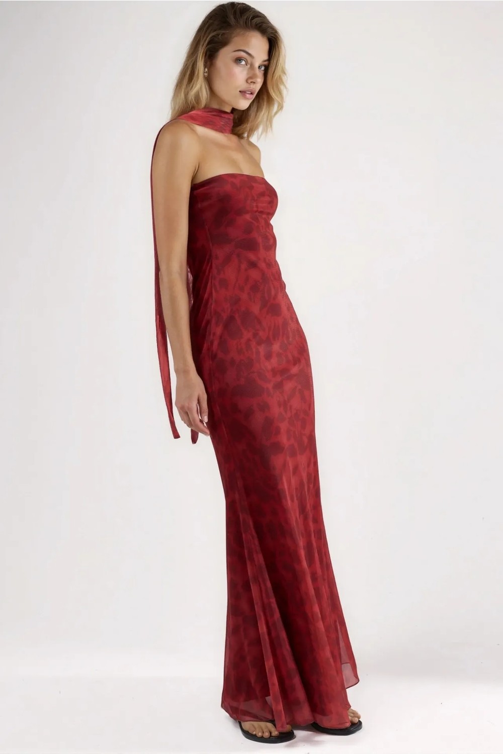 Hiccup Kadınlar Straplez Çiçek Desenli Tül Kuşaklı Bodycon Maxi Elbise Bebek Mavisi görsel 2