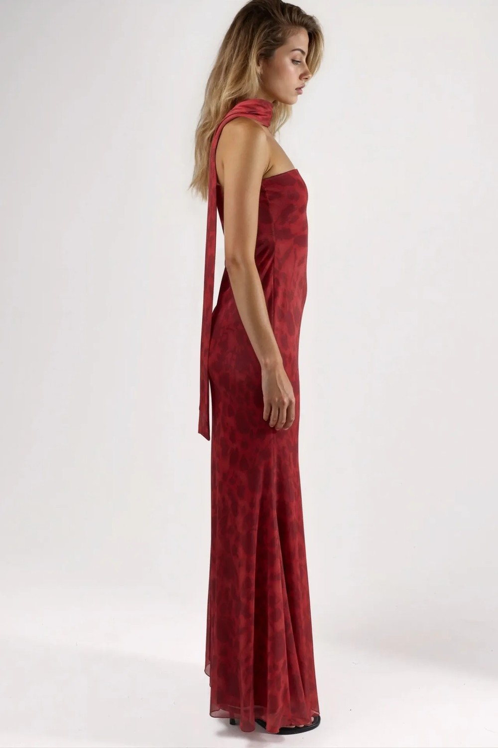Hiccup Kadınlar Straplez Çiçek Desenli Tül Kuşaklı Bodycon Maxi Elbise Bebek Mavisi görsel 5