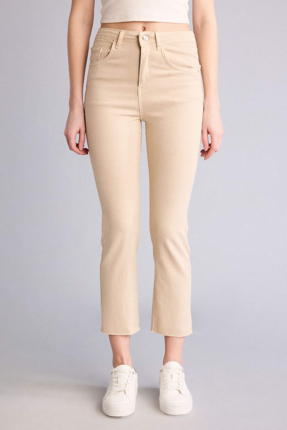 DeFacto Crop Flare Fit Yüksek Bel Bilek Boy Jean Pantolon E8017AX26SM görsel 3