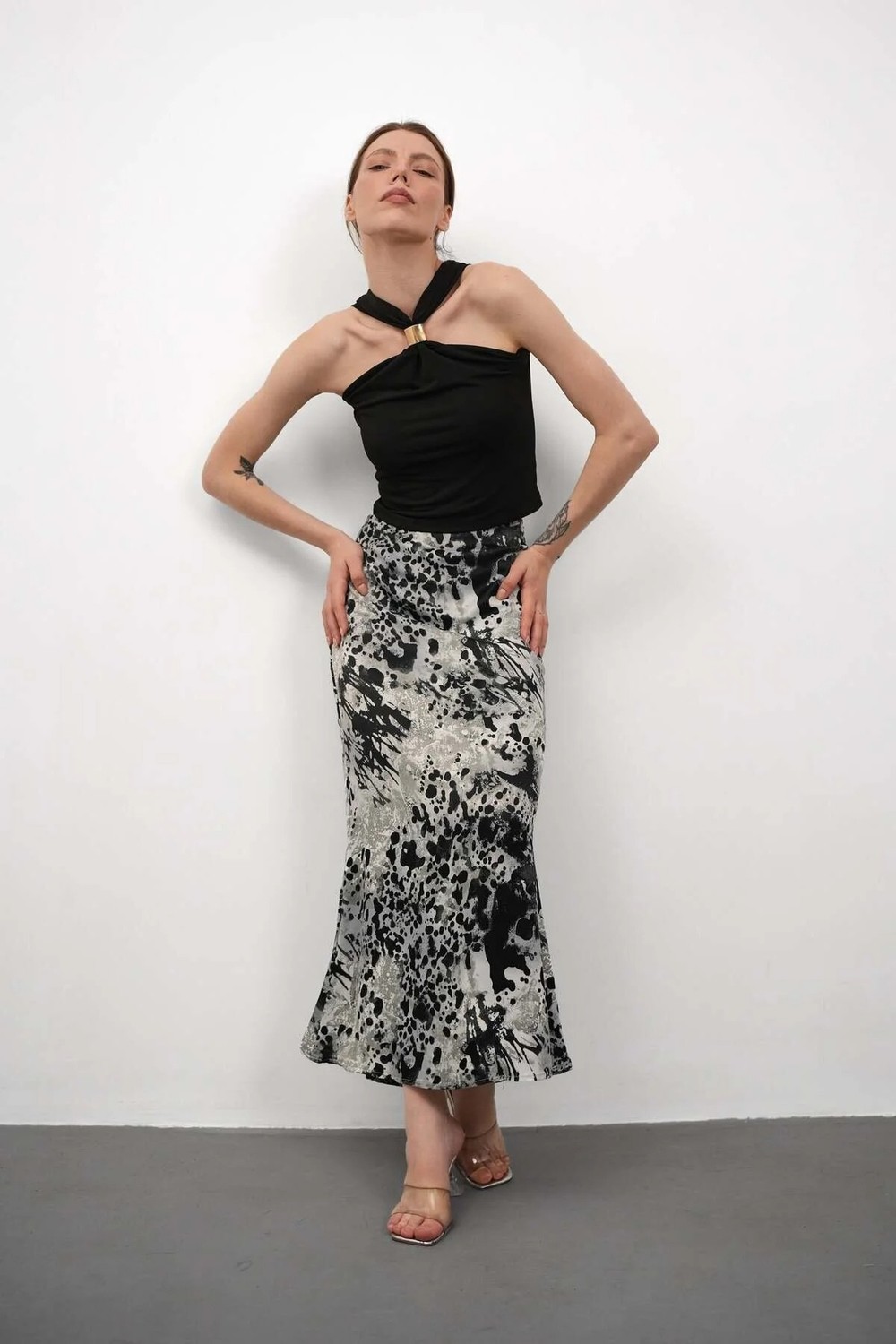 Win Moda Desenli Saten Etek - Saten Etek - Uzun Etek / Kod Çokrenkli