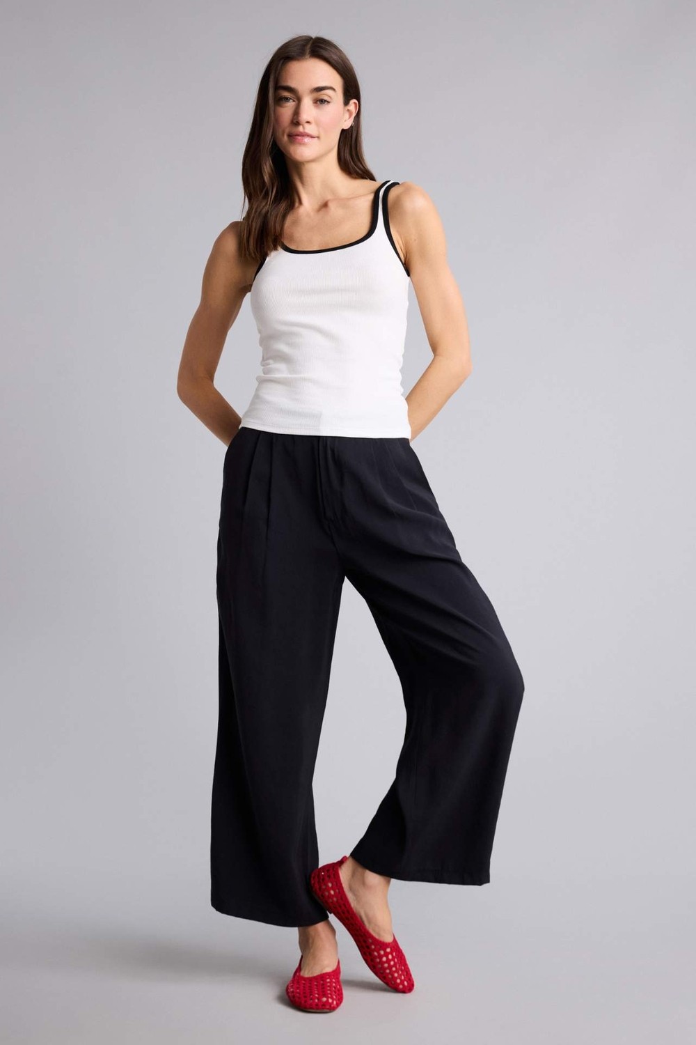 DeFacto Wide Leg Fermuarlı Normal Bel Düz Paça Akışkan Kumaş Pantolon H1929AX26SM görsel 2