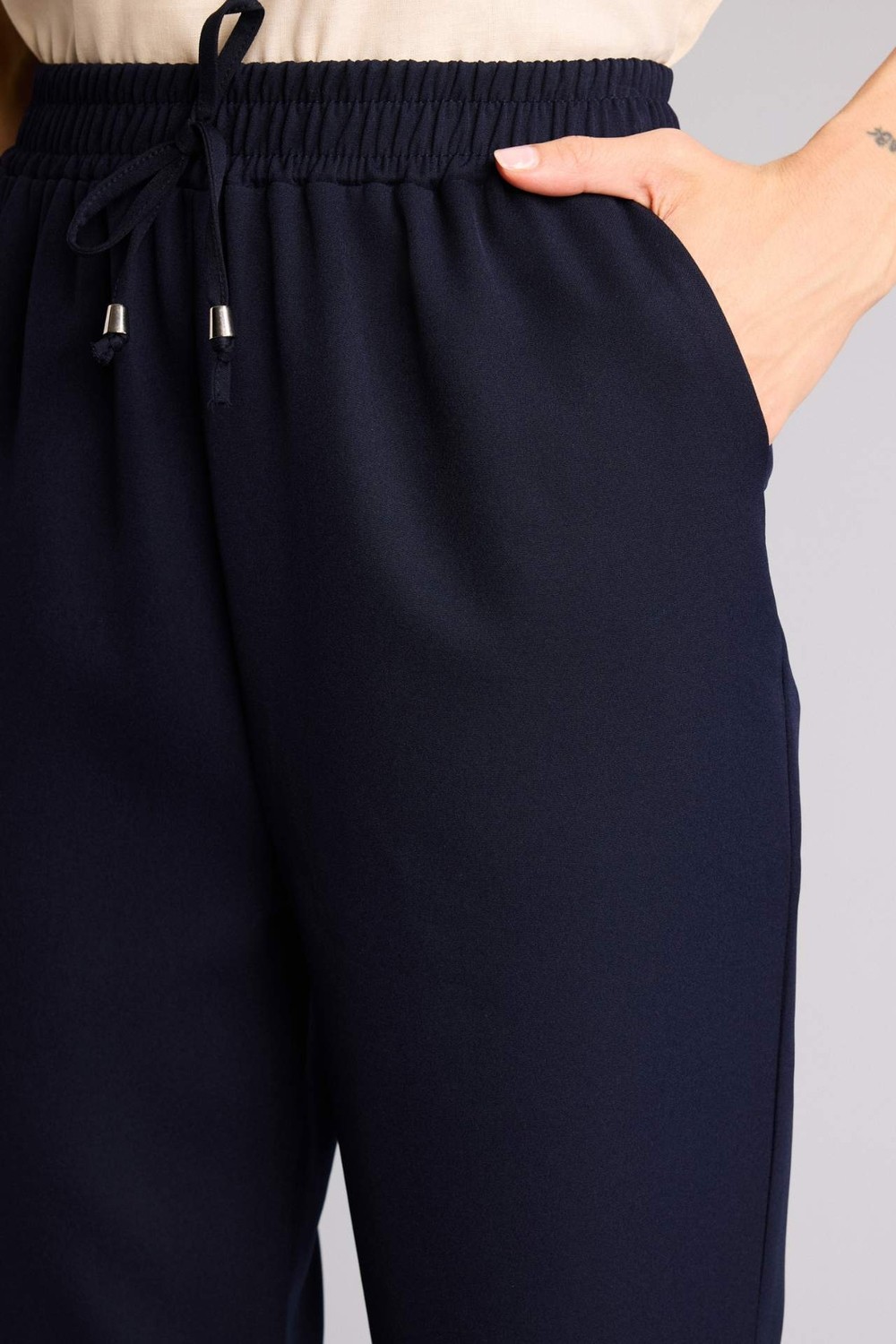 DeFacto Slim Fit Yüksek Bel Jogger Paça Pantolon H8464AX26SM görsel 4