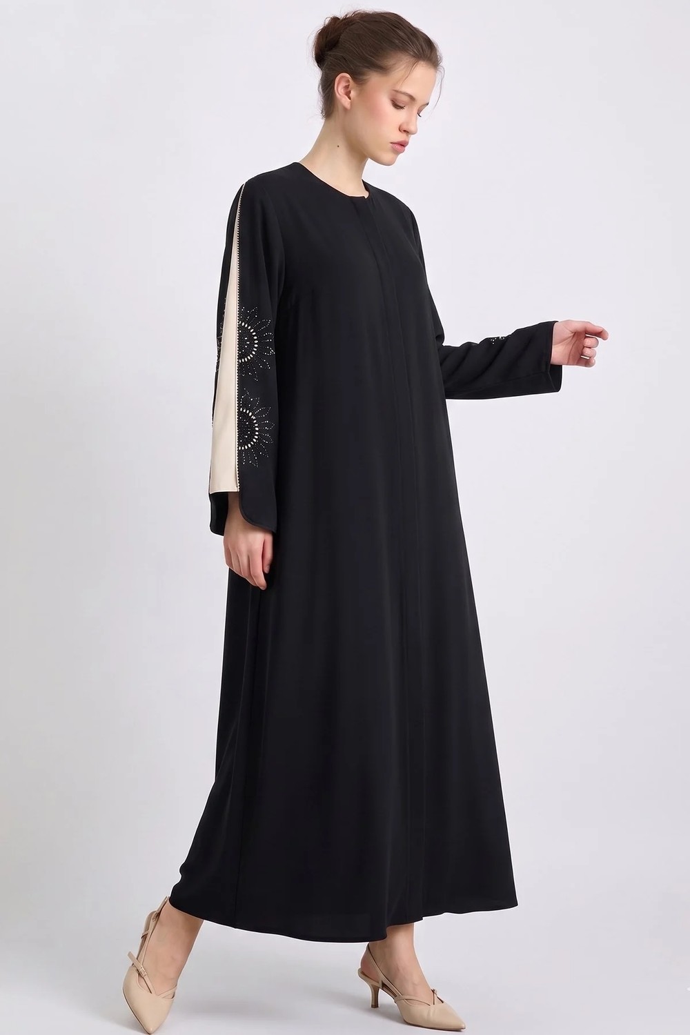 Olcay Kolları Garni ve Taş Detaylı Ferace Siyah 6854