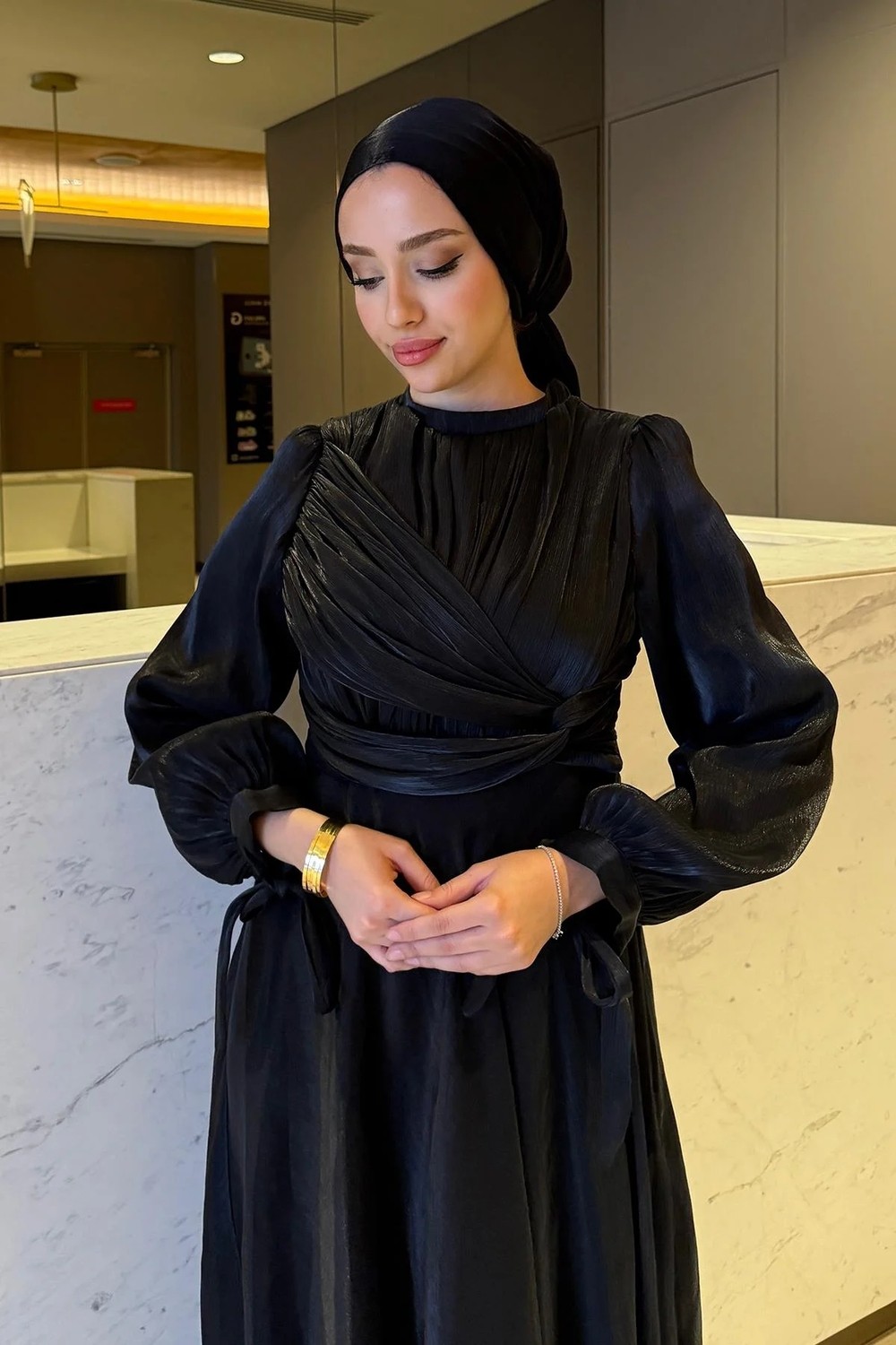 Tesettür Diyarı Ala Model Yandan Dolamalı Janjan Kumaş Tesettür Abiye- Somon görsel 4