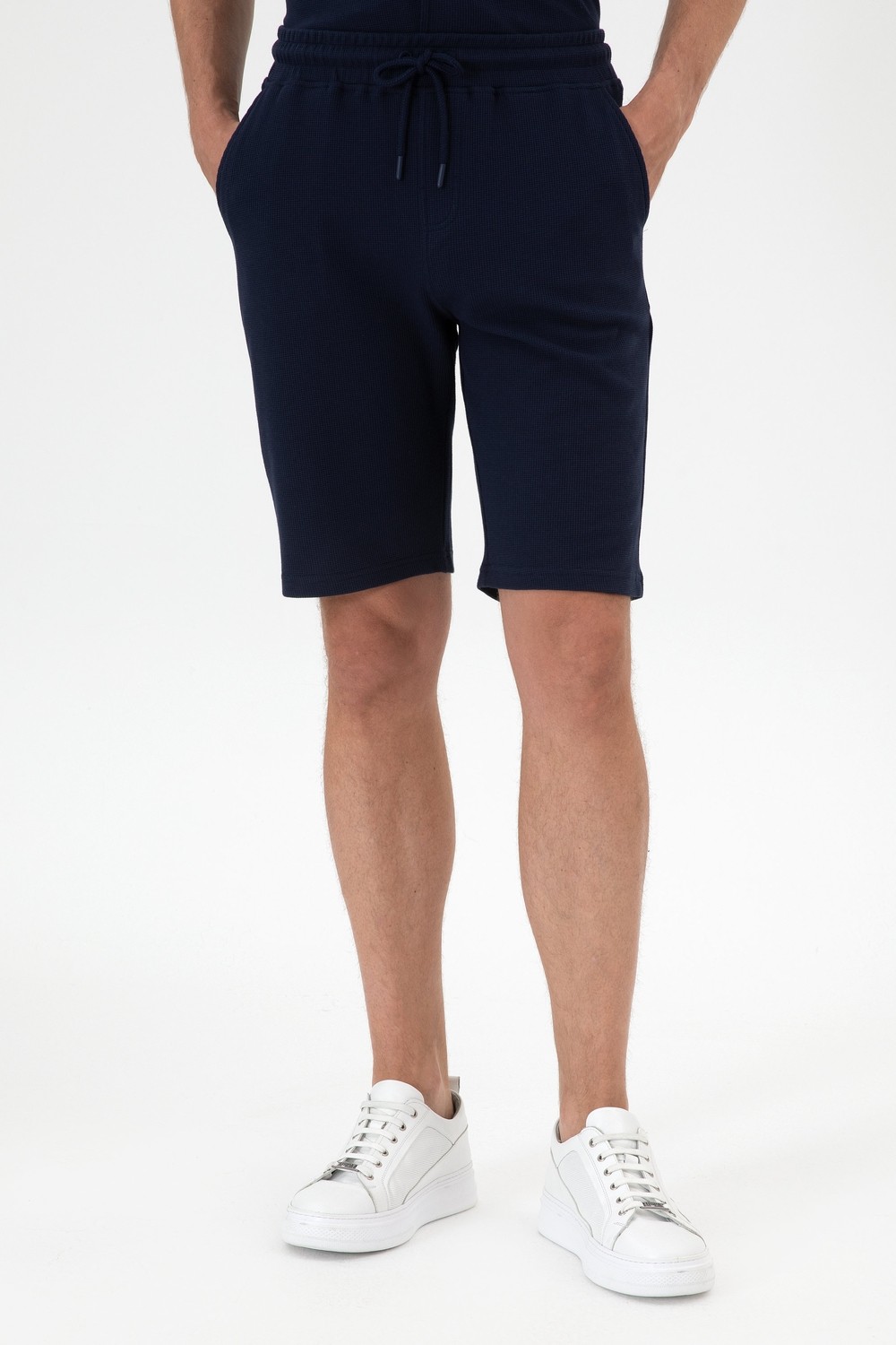 U.S. Polo Assn. Erkek Siyah Örme Şort 50306964-VR046 görsel 2