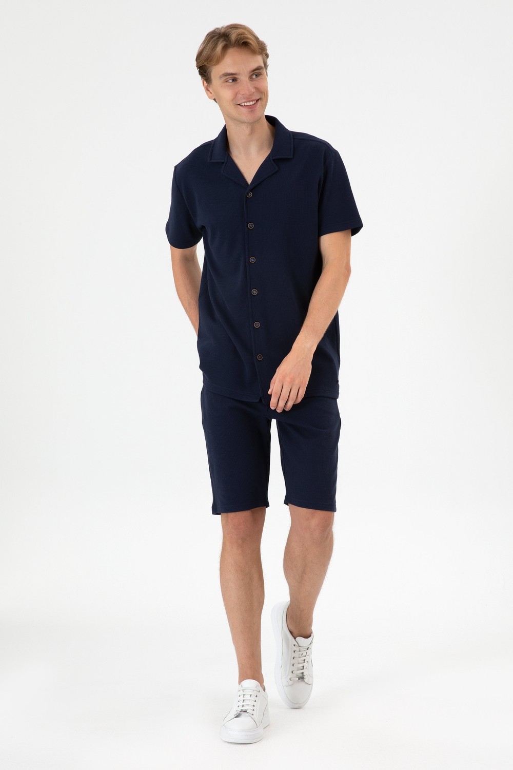 U.S. Polo Assn. Erkek Siyah Örme Şort 50306964-VR046 görsel 3