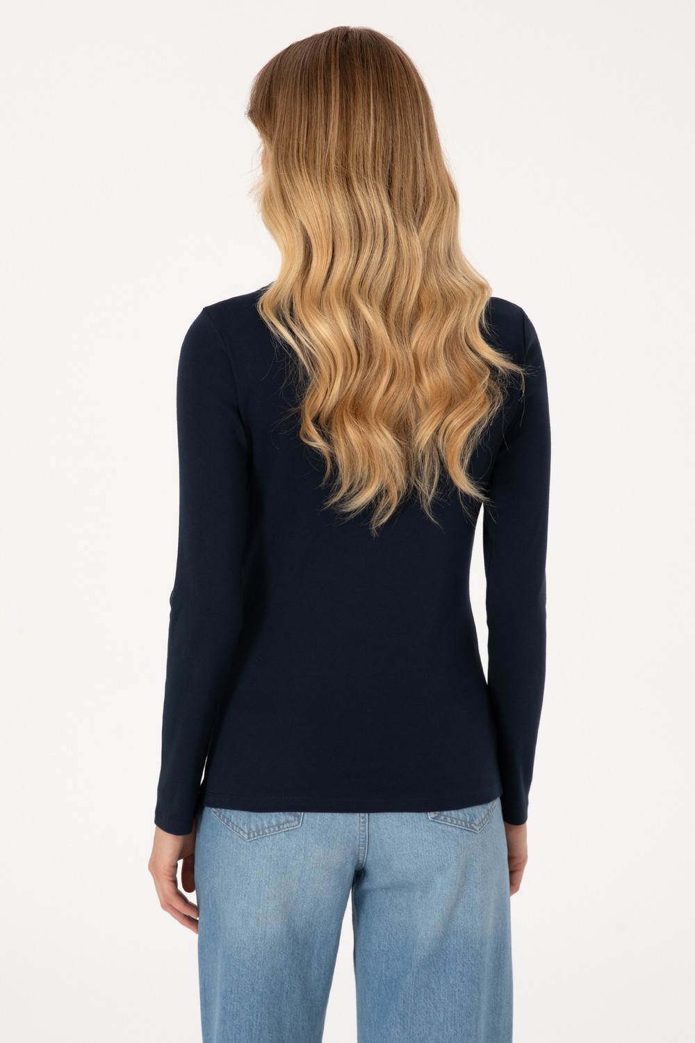 U.S. Polo Assn. Kadın Beyaz Slim Bisiklet Yaka Basic Sweatshırt 50315419-VR013 görsel 5