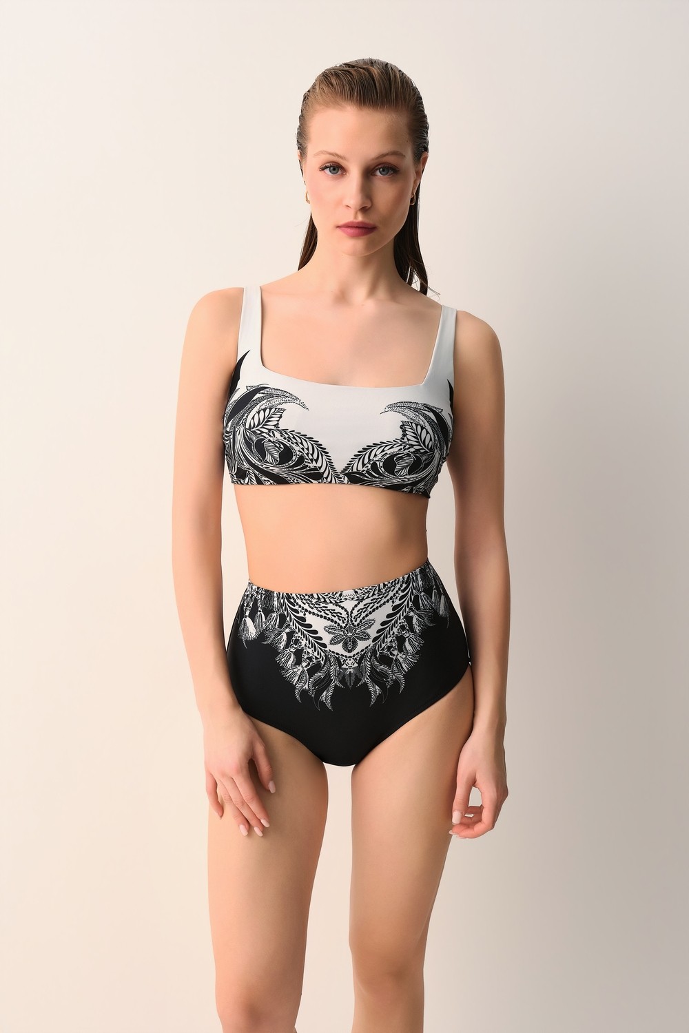 Suwen Lisa Yüksek Bel Bikini Alt görsel 3