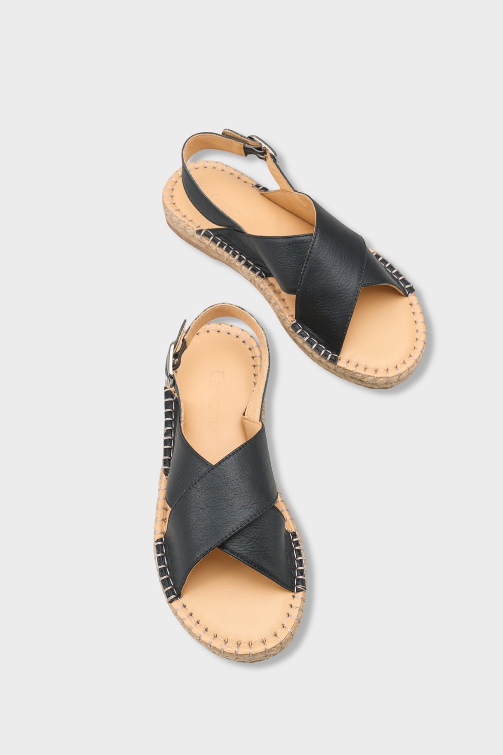 Capone Outfitters Lilian Hakiki Deri Espadril Tabanlı Kadın Sandalet görsel 6
