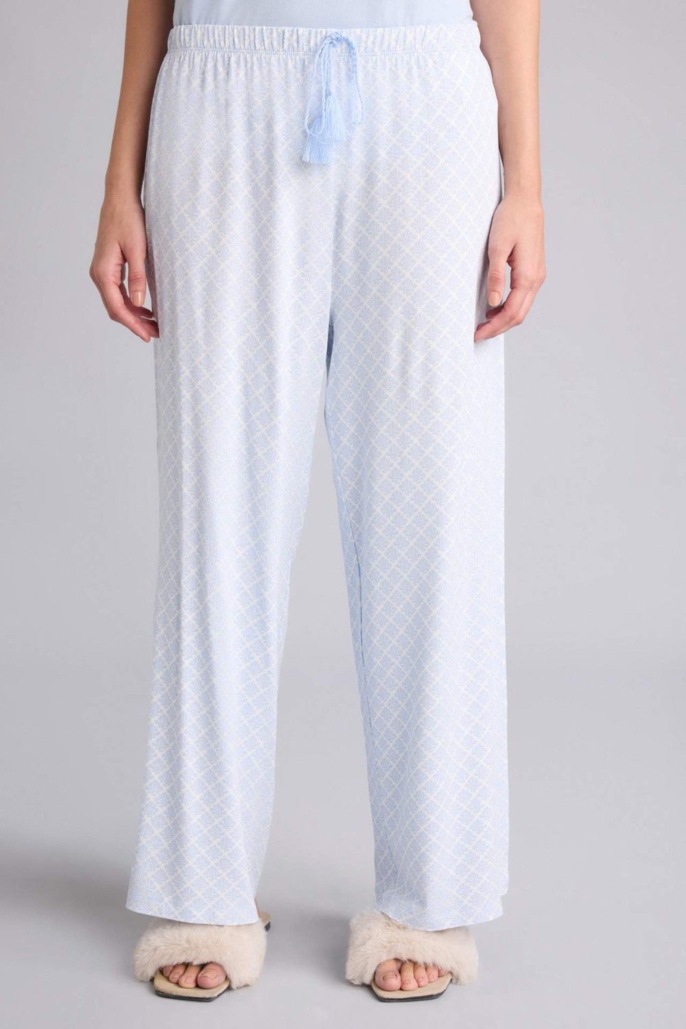 DeFacto Regular Fit Kısa Kollu Üst Geniş Paça Alt Pijama Takımı H5184AX26SM görsel 5