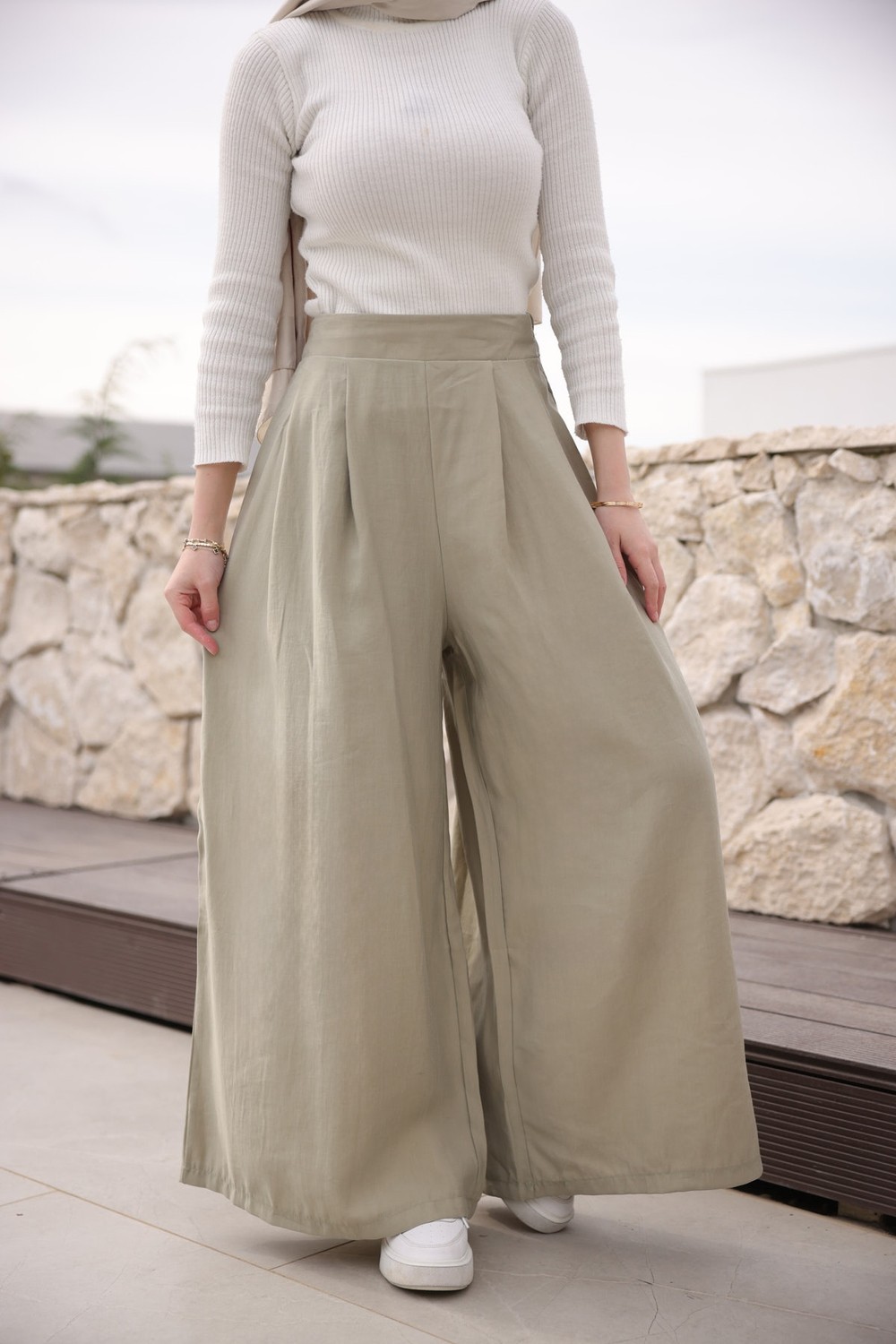 İmaj Butik Siyah Pileli Bol Paça Pantolon