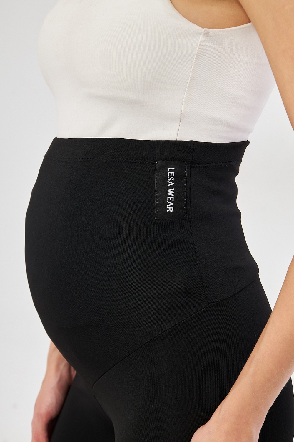 Lesa Wear İspanyol Paça Yüksek Bel Esnek Hamile Tayt Siyah Renkli Konfor ve Rahatlık görsel 8
