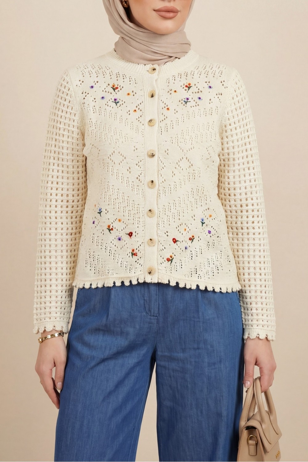 Moda Morfo Çiçek Nakışlı Ajurlu Triko Hırka -Krem