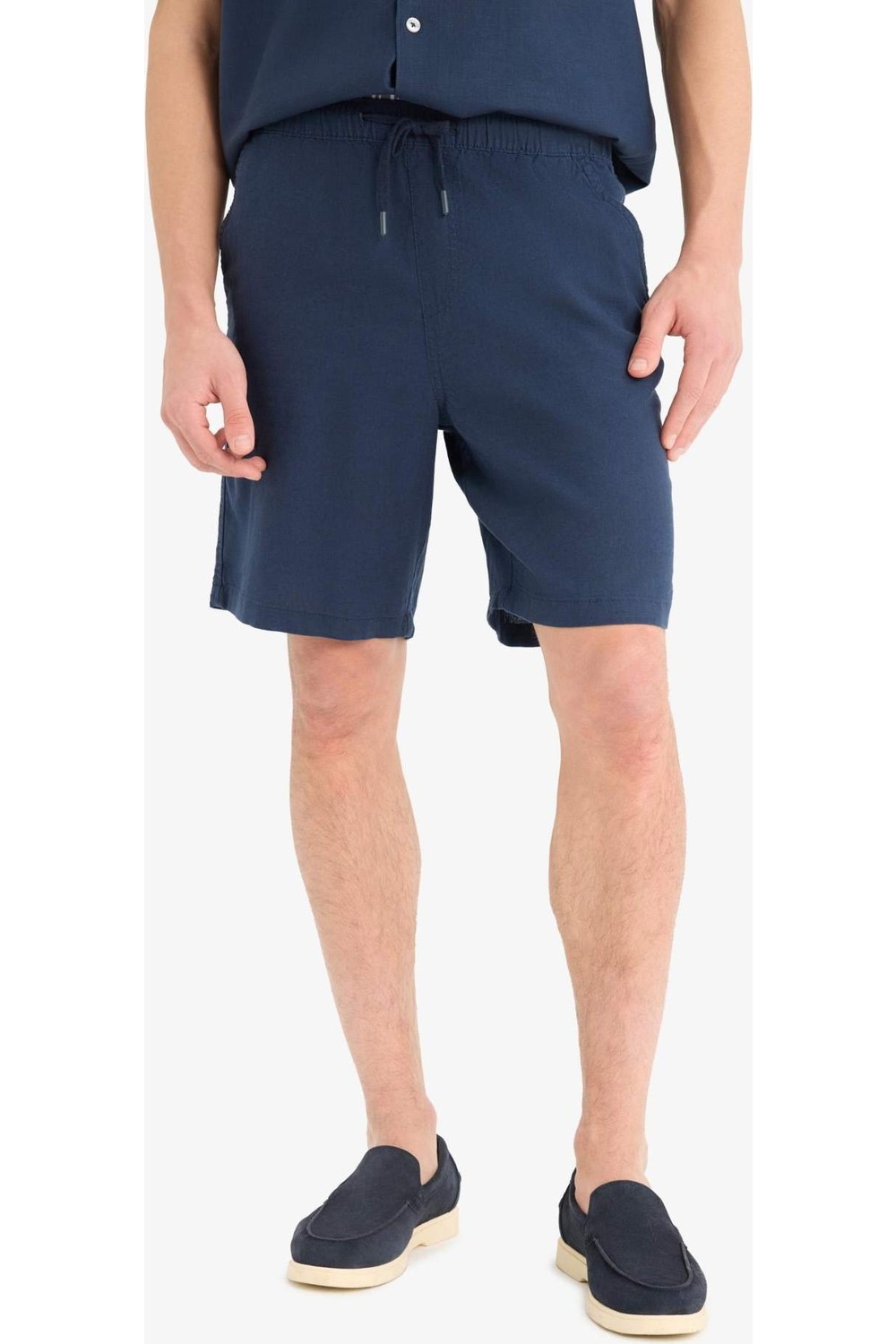 DeFacto Relax Fit Beli Bağcıklı Keten Karışımlı Bermuda Şort D9913AX25AU görsel 2