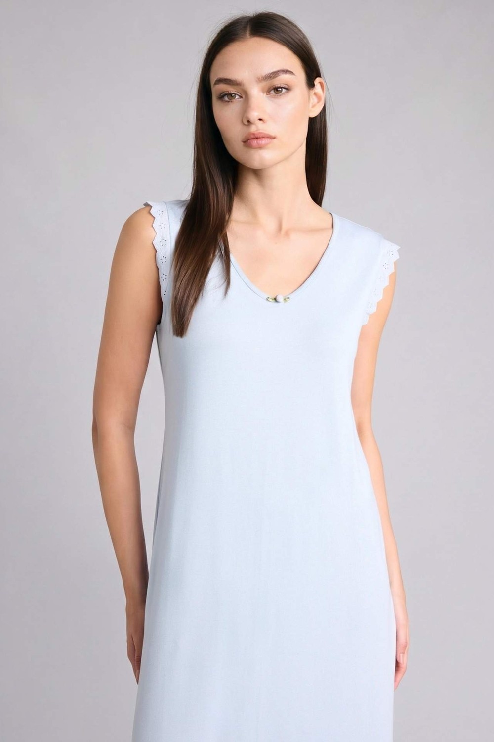 DeFacto Regular Fit V Yaka Kısa Kollu Gecelik F7001AX26SM görsel 3