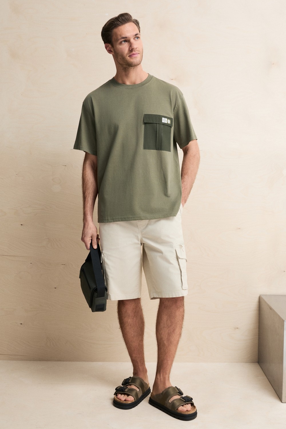 Grimelange Pocket Erkek %100 Organik Pamuklu Dokuma Cepli Etiket Detaylı Haki T-Shirt görsel 4