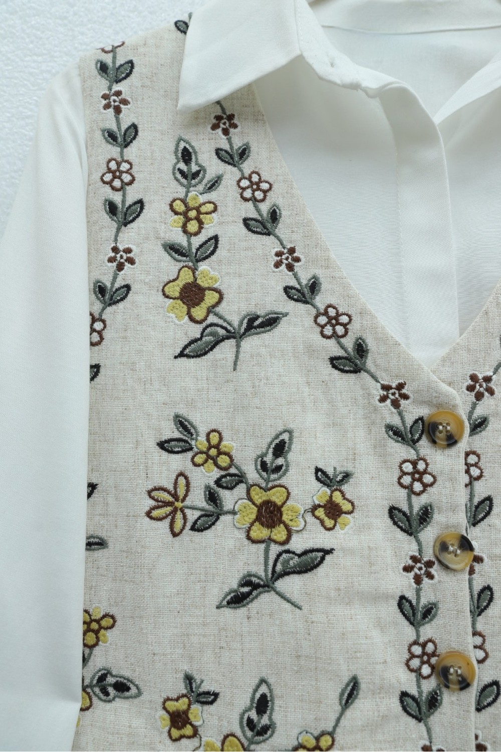 Moda Morfo Çiçek Nakışlı Düğmeli Yelek -Taş görsel 5