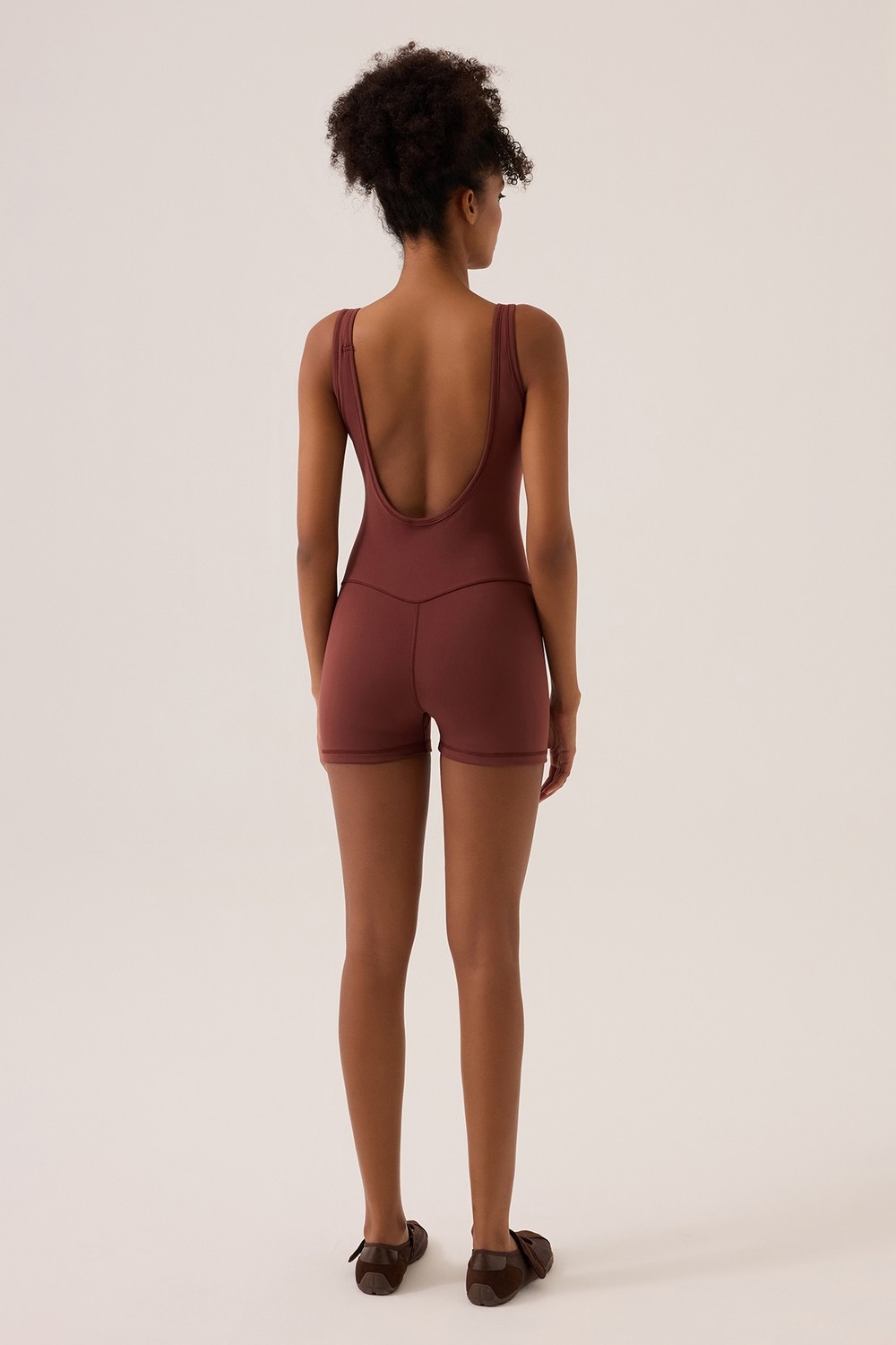 Los Ojos x Ece Siyah Kare Yaka Askılı Kısa Spor Tulum Unitard görsel 8
