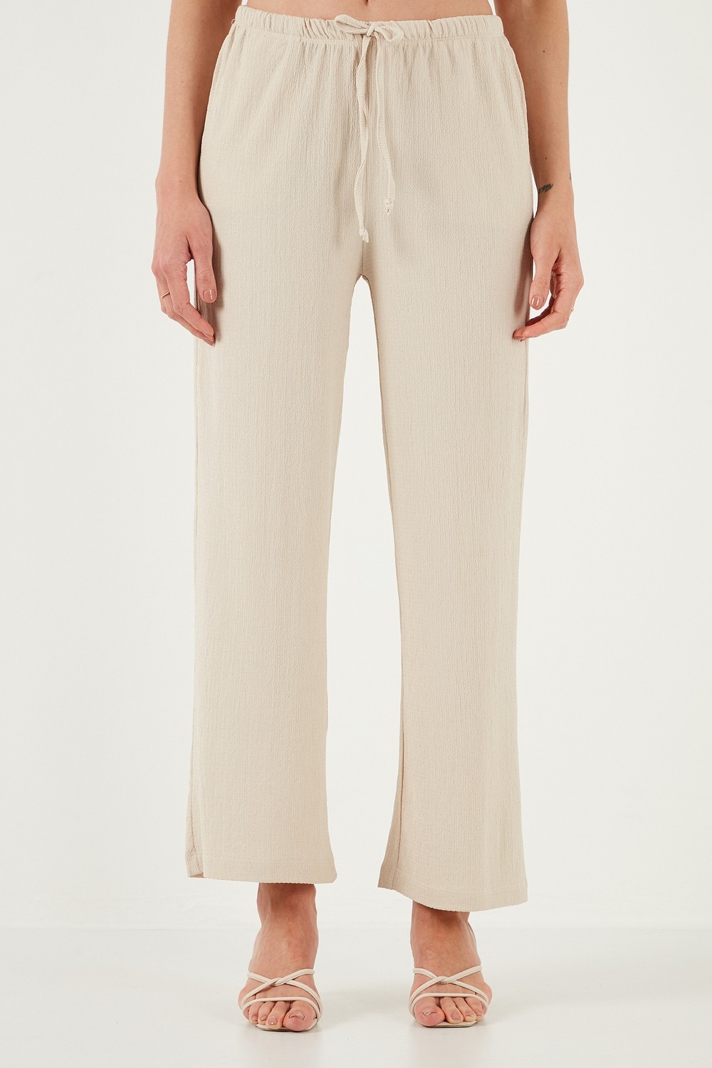 Lela Regular Fit Normal Bel Geniş Paça Pantolon Bayan Pantolon 5866117 görsel 2
