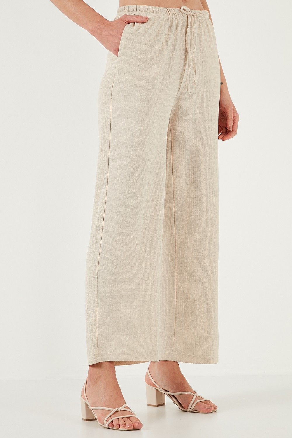 Lela Regular Fit Normal Bel Geniş Paça Pantolon Bayan Pantolon 5866117 görsel 5