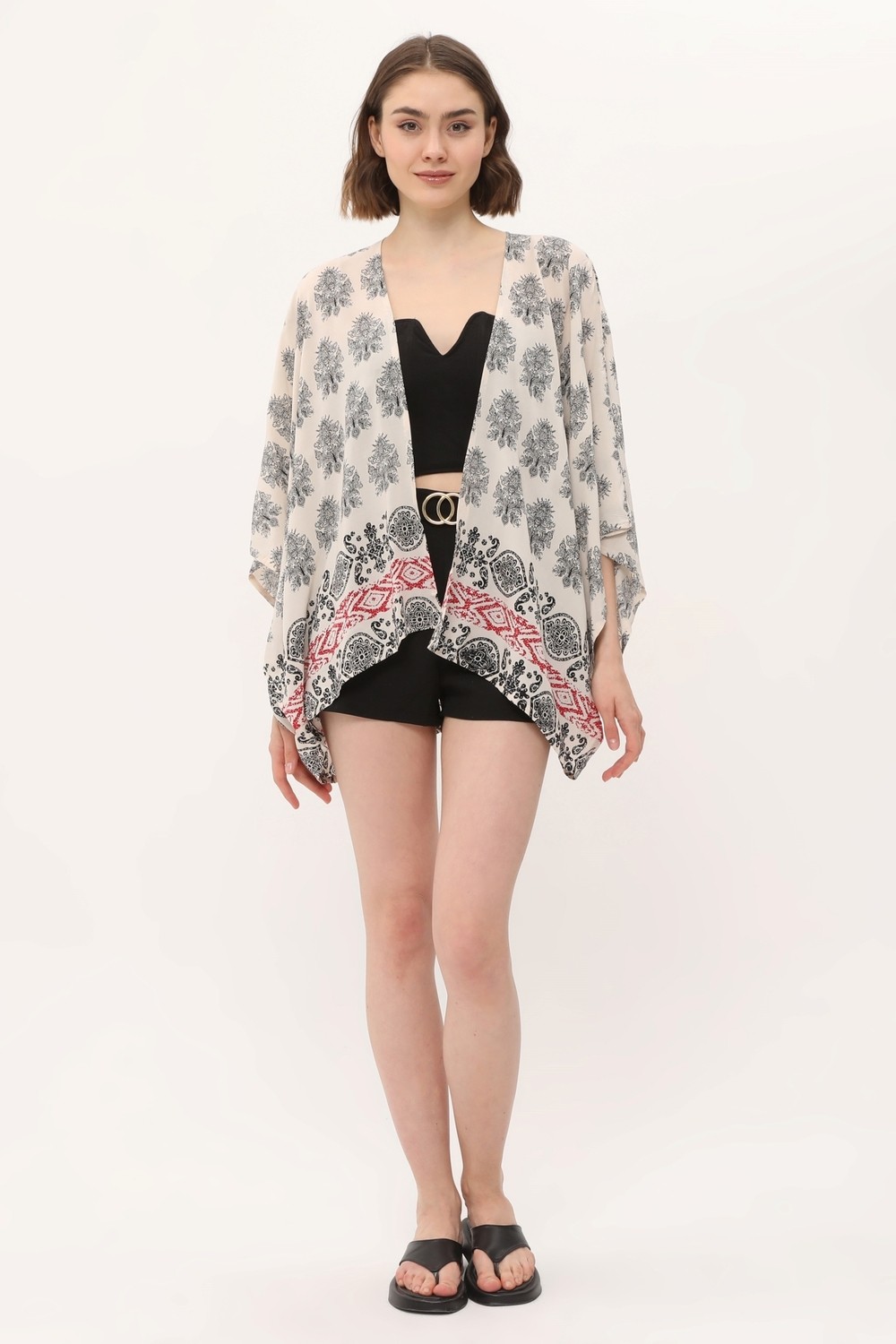 Yoga Zero Zada Boho Cape 3 - Cream Paisley-Border