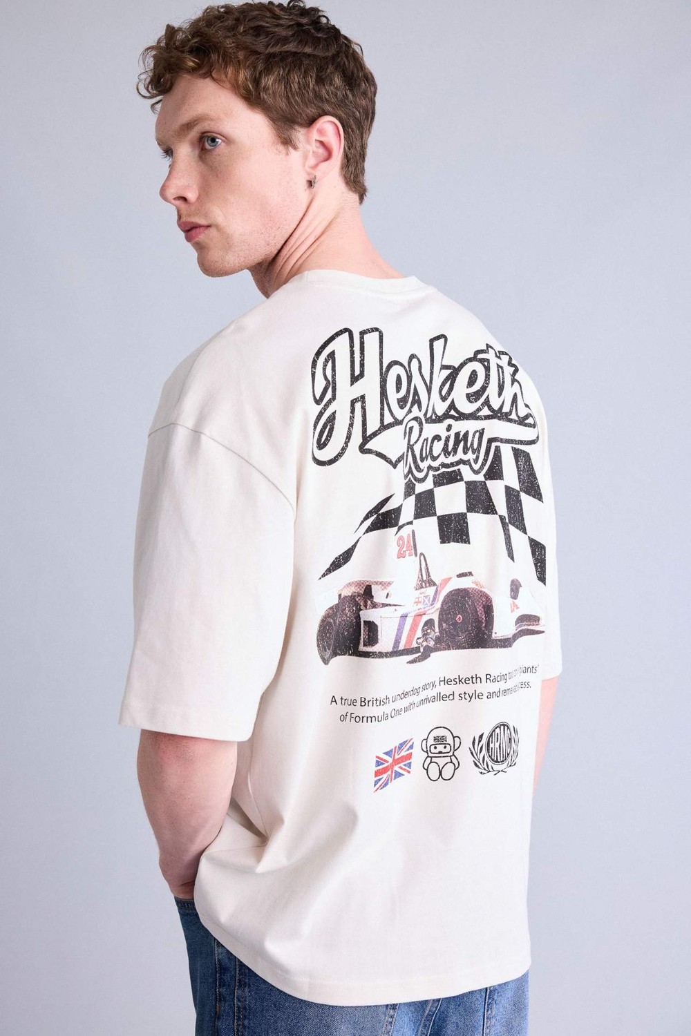DeFacto %100 Pamuk Hesketh Racing Boxy Fit Sırt Baskılı Kısa Kollu Tişört H6736AX26HS